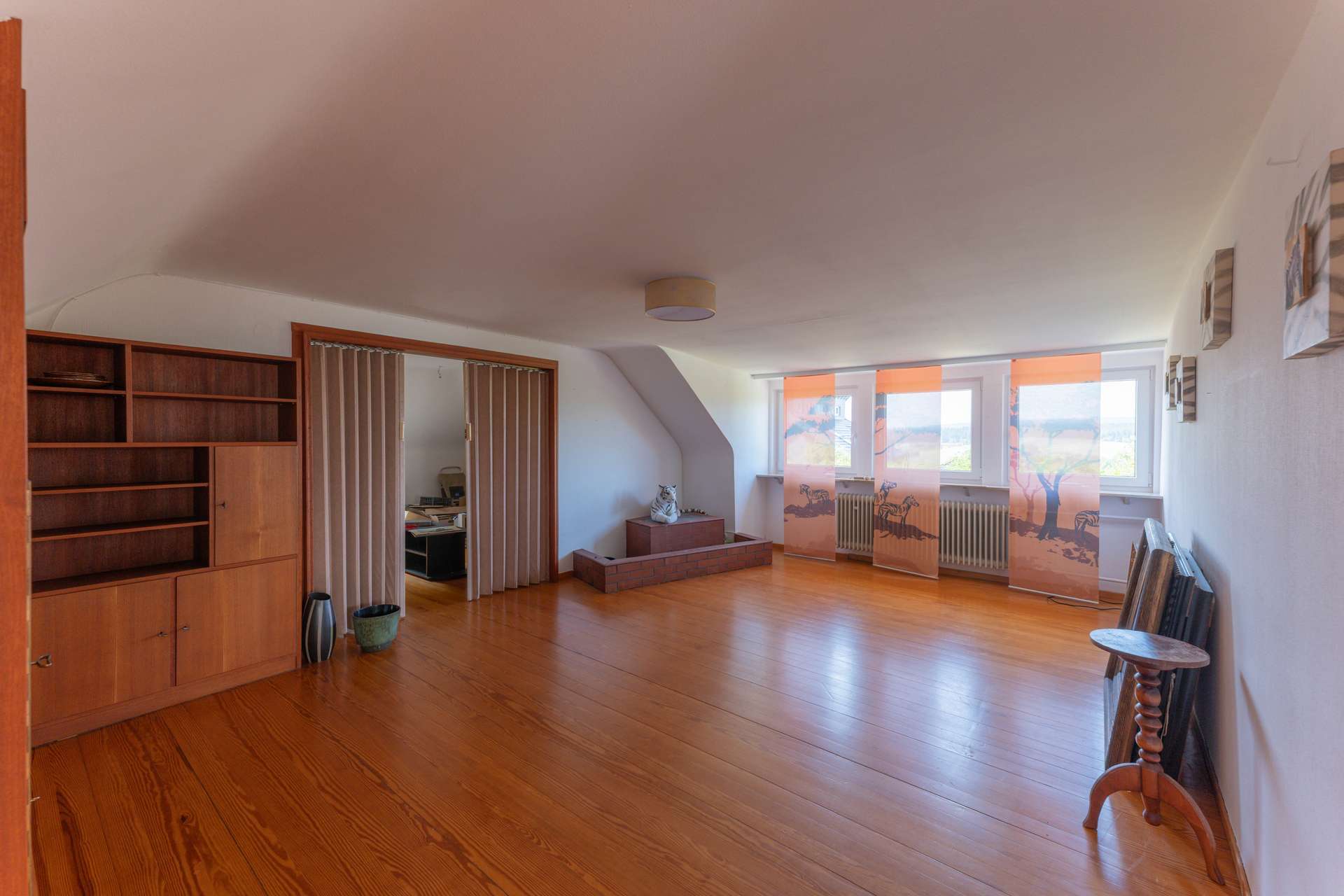 Immobilie in Dornstetten - Einzigartig Herrschaftliches Anwesen in absolut ruhiger Lage in Dornstetten-Aach - Bild 3