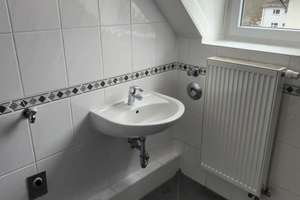 Schöne Altbau Dachgeschoss Wohnung zu vermieten  – Hubertusstr 4, 65203 Biebrich, Wiesbaden – Vorschaubild 11
