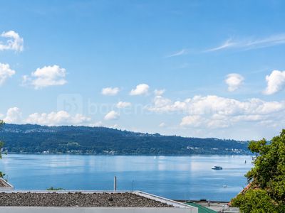 SEESICHT!
Reihenendhaus in begehrter Lage von KN-Litzelstetten mit Garten, Terrasse & viel Potentia