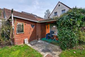Charmantes Einfamilienhaus mit schönem Garten in ruhiger Wohnlage von Blaustein – Die vollständige Adresse der Immobilie erhältst du vom Anbieter., 89134 Blaustein – Vorschaubild 10