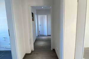 Modernisierte 3-Zimmer-Wohnung in Salzgitter-Lebenstedt – Die vollständige Adresse der Immobilie erhältst du vom Anbieter., 38226 Lebenstedt, Salzgitter – Vorschaubild 2