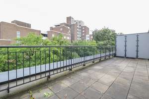 Penthouse mit Weitblick: Lichtdurchflutete Eleganz und großzügige Dachterrasse – Zur alten Kaserne 54, 40470 Mörsenbroich, Düsseldorf – Vorschaubild 2