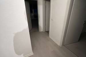 Schöne 2-Zimmer-Wohnung mit Balkon in Essen (Südostviertel) – 51 m² - Möbelübernahme Pflicht 1.700€ – Wörthstr. 28, 45138 Südostviertel, Essen – Vorschaubild 3