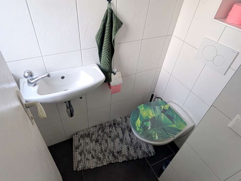 EG_WC