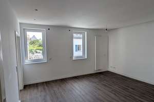 Erstbezug nach Sanierung - Haus in Vaihingen in toller Lage für WG oder Familie – 70563 Vaihingen-Mitte, Stuttgart – Vorschaubild 3