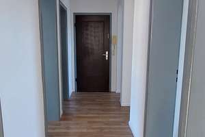Viel Platz in Heilbronn: Saniertes Vier-Zimmer-Apartment mit Balkon – Schongauer Straße 36/1, 74078 Neckargartach, Heilbronn – Vorschaubild 3