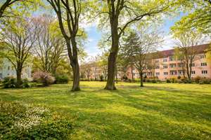 PROVISIONSFREI: Nahe Jungfernheidepark: Helle Wohnung mit Balkon und grünem Ausblick – Die vollständige Adresse der Immobilie erhältst du vom Anbieter., 13629 Siemensstadt, Berlin – Vorschaubild 2