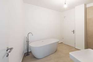 Lichtdurchflutete Wohnung in Wilhelmsruh: 2 Terrassen, moderne Einbauküche & Fußbodenheizung – Hertzstraße 19, 13158 Wilhelmsruh, Berlin – Vorschaubild 5