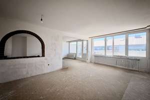 Sanierungsbedürftige Dachgeschosswohnung mit zwei Dachterrassen und großem Gestaltungspotenzial! – Andreestr. 1-7, 80634 Neuhausen, München – Vorschaubild 5