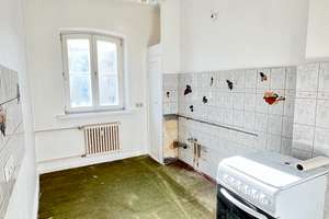 Charmante 2-Zimmer-Wohnung im 1. Obergeschoss mit Potenzial in gepflegtem Altbau – Olbersstraße 51G, 10589 Charlottenburg, Berlin – Vorschaubild 11