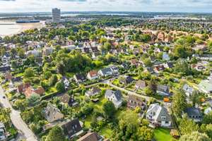 Exklusives Wohnen in allerbester Lage - auf (fast) geschenktem Traumgrundstück – Die vollständige Adresse der Immobilie erhältst du vom Anbieter., 23570 Travemünde, Lübeck – Vorschaubild 3