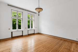 Charaktervolle Altbauwohnung mit Wintergarten, hohen Decken und Gartenmitbenutzung – 14943 Luckenwalde – Vorschaubild 2