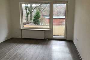 Schöne 2,5-Zimmer-Wohnung mit Balkon im Erdgeschoss – Damaschkestr. 8, 23560 Lübeck – Vorschaubild 3