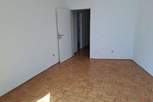 Modernes Wohnen: 2-Zimmer-Wohnung in Ingolstadt – Cusanusstraße 114, 85049 Friedrichshofen-Hollerstauden, Ingolstadt – Vorschaubild 2