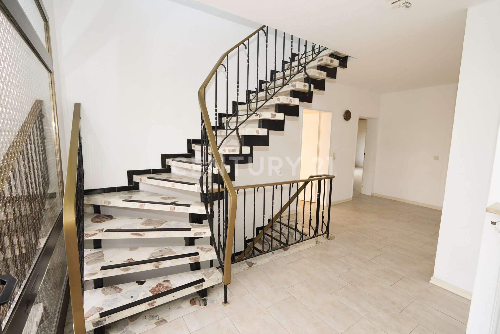 Immobilie in Bad Bentheim - Großes EFH mit drei Garagen auf großem Grundstück! - Bild 10