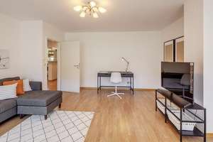 15.2/1.3 *Helle möblierte Wohnung m. großem Südbalkon u. TG-Stellplatz. Berg am Laim. WG geeignet – Die vollständige Adresse der Immobilie erhältst du vom Anbieter., 81673 Echarding, München – Vorschaubild 5