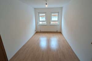 Helle große 3-Zimmer-Wohnung mit Balkon in Neckarsulm-Obereisesheim – Zehenthofstraße 4 / 1, 74172 Neckarsulm – Vorschaubild 8