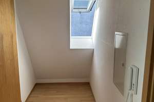 Helle und sonnige 2 Zimmer-Dach-Wohnung in Remscheid – Die vollständige Adresse der Immobilie erhältst du vom Anbieter., 42859 Struck, Remscheid – Vorschaubild 6