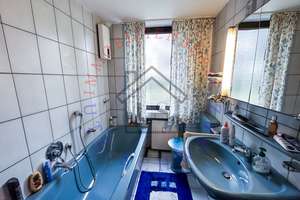 FREISTEHENDES LICHTDURCHFLUTETES MEHRFAMILIENHAUS, 2 GARAGEN, 3 Stellpl.,710 QM – Die vollständige Adresse der Immobilie erhältst du vom Anbieter., 40627 Unterbach, Düsseldorf – Vorschaubild 9