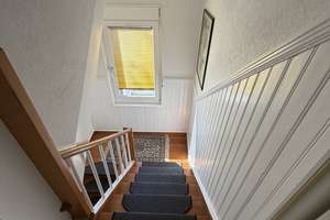 +OF-Bürgel+ Alter Ortskern+ 2-3 FH Altbau auf kl. Grundstück, Doppelgarage und Laube – 63075 Bürgel, Offenbach am Main – Vorschaubild 13