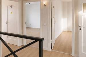 146 m² Wohnkomfort | Frisch renoviert | Garten | Balkon | 8 Zimmer - provisionsfrei – Die vollständige Adresse der Immobilie erhältst du vom Anbieter., 27576 Lehe, Bremerhaven – Vorschaubild 8