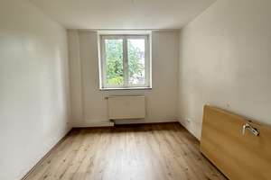 Schöne 3-Zimmer-Wohnung mit Balkon und modernisierten Badezimmer - Renovierungsbedürftig – Sibyllenstr. 11, 47169 Marxloh, Duisburg – Vorschaubild 17