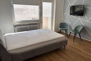 Exklusive, vollst. renovierte 1-Zimmer-Wohnung mit gehobener Innenausstattung mit Balkon und EBK – Die vollständige Adresse der Immobilie erhältst du vom Anbieter., 80335 St. Benno, München – Vorschaubild 2