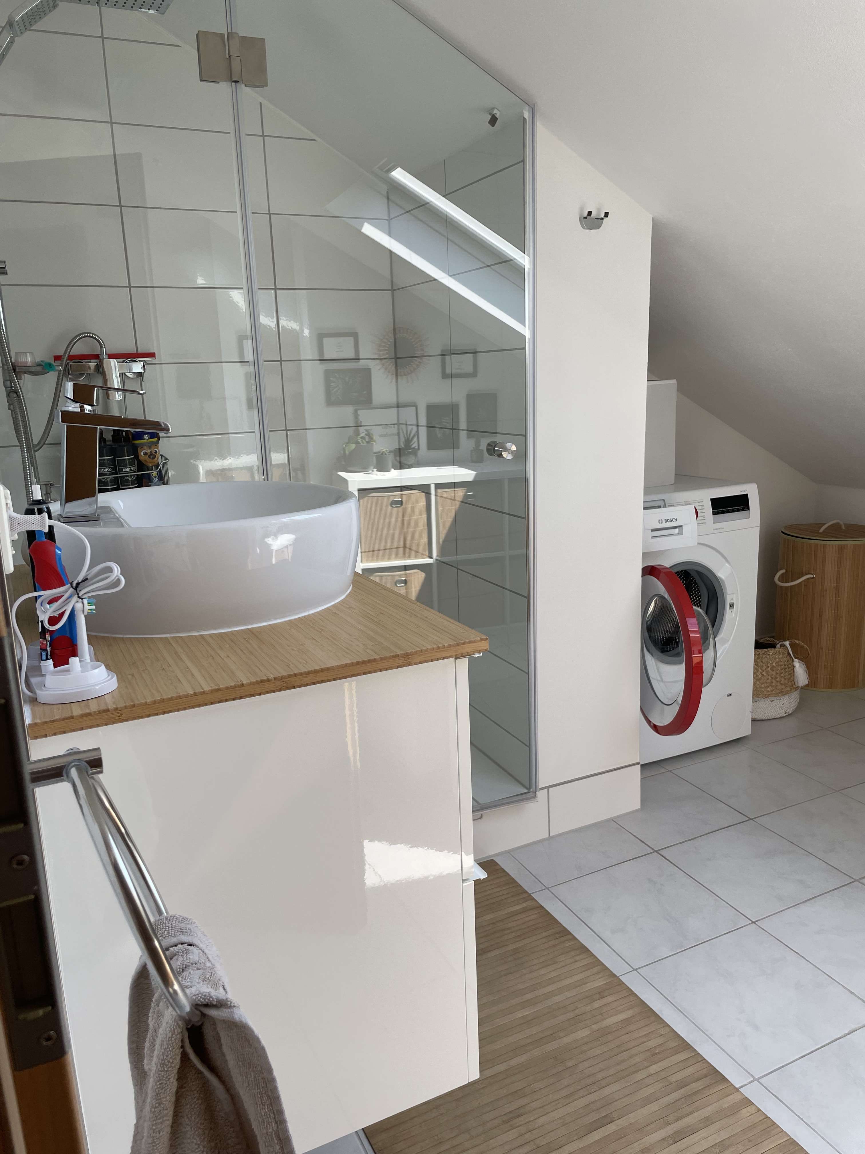 Immobilie in Möglingen - 115 qm2 — 4 Zimmer — 2 Parkplätze — frisch renoviert, großzügig & hell in Möglingen - Bild 24