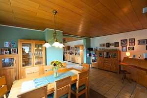 Freistehendes Zweifamilienhaus ideal für große Familien und Mehrgenerationen-Wohnen – Hildesheim (Kreis) – Vorschaubild 4