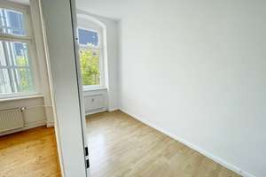Attraktive 3,5-Zimmer Altbauwohnung 
mit offener Wohnküche und Balkon 
-Friedrichshain- – Petersburger Platz 8, 10249 Friedrichshain, Berlin – Vorschaubild 15