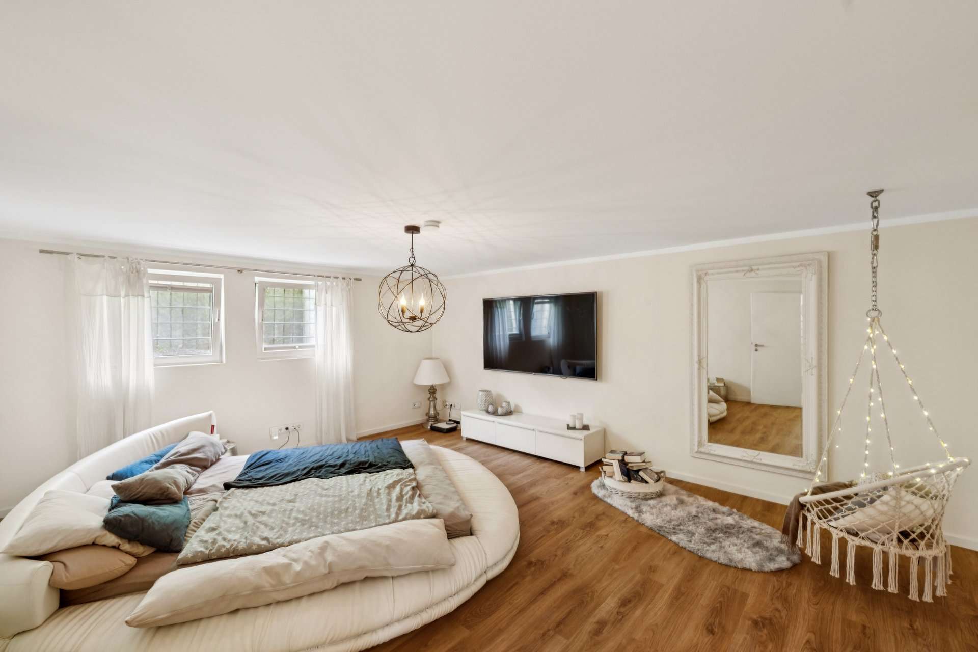 Immobilie in Eppertshausen - Modernes Zuhause mit Galeriearchitektur in ruhiger Lage - Bild 5