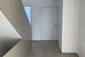 Wohntraum auf höchstem Niveau in Aalen-Fachsenfeld: Neubau moderne Doppelhaushälfte mit Garten – Richthofenstrasse 10/2, 73434 Fachsenfeld, Aalen – Vorschaubild 14