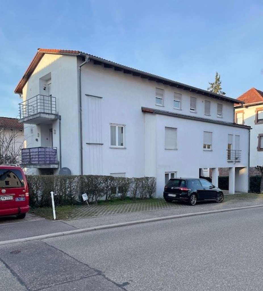 Immobilie in Waldbronn - ++Hübsche 2 Zimmer DG-Wohnung mit 2 Balkone + Carport in Etzenrot++ - Bild 1