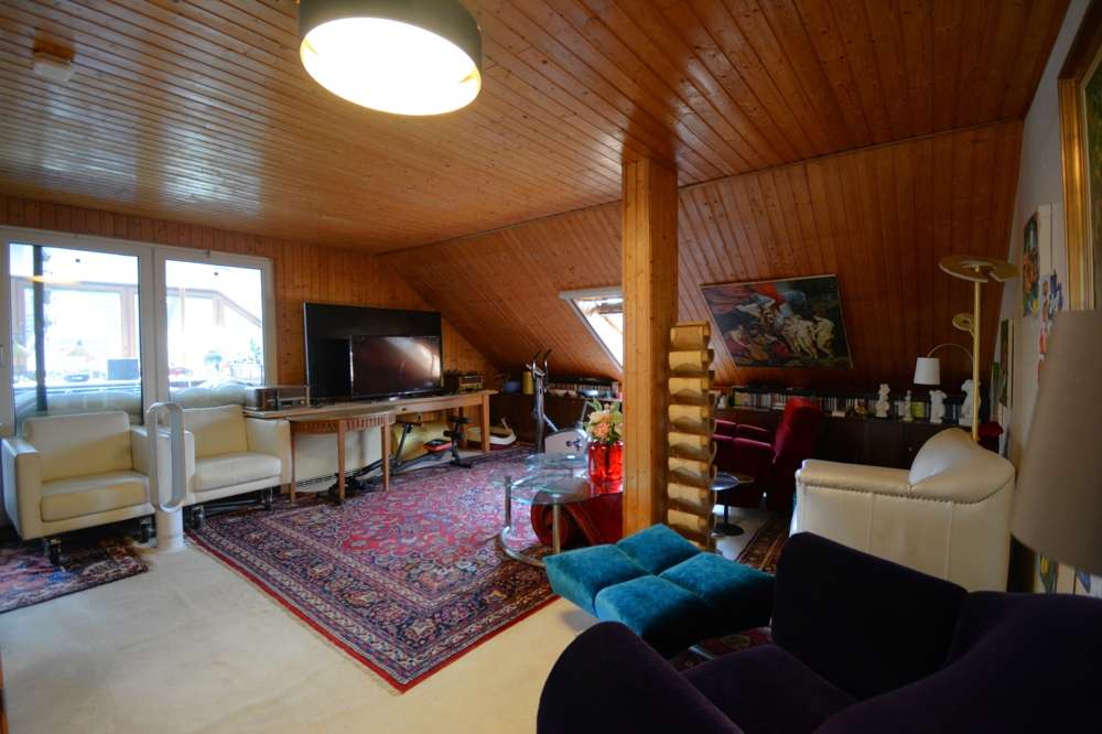 Immobilie in Schalkholz - Großes Einfamilienhaus am Rande der Natur - Bild 9