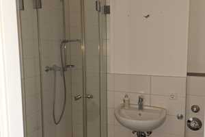 Freundliche 1-Zimmerwohnung mit Einbauküche – Nürnberger Str. 54, 85055 Ingolstadt – Vorschaubild 4