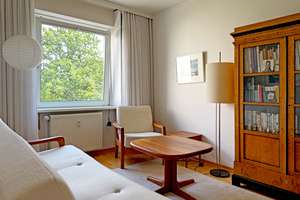 Familienfreundliche Etagenwohnung mit Balkon zum Kauf in Hamburg Groß Flottbek - Wentzel Dr. – Die vollständige Adresse der Immobilie erhältst du vom Anbieter., 22607 Groß Flottbek, Hamburg – Vorschaubild 25