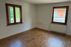 Ein Haus mit Charme und Potenzial in ruhiger Lage von Fellbach.
           Machen Sie etwas daraus! – Die vollständige Adresse der Immobilie erhältst du vom Anbieter., 70736 Fellbach – Vorschaubild 11