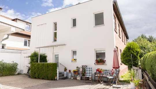 Bild von Schönes Altbau Backsteingebäude im historischen Ortskern von Lehndorf