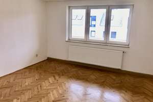Sonnige 3-Zimmer-Wohnung mit Balkon in Regensburg West – Die vollständige Adresse der Immobilie erhältst du vom Anbieter., 93049 Westenviertel, Regensburg – Vorschaubild 9