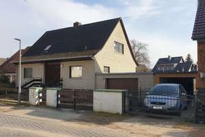 Charmantes, ruh. EFH: 156 m² Wfl., / 626 m² Grundstück: Keller, Sauna, Garage - L´rade - Stadtrand – Die vollständige Adresse der Immobilie erhältst du vom Anbieter., 12309 Lichtenrade, Berlin – Vorschaubild 2