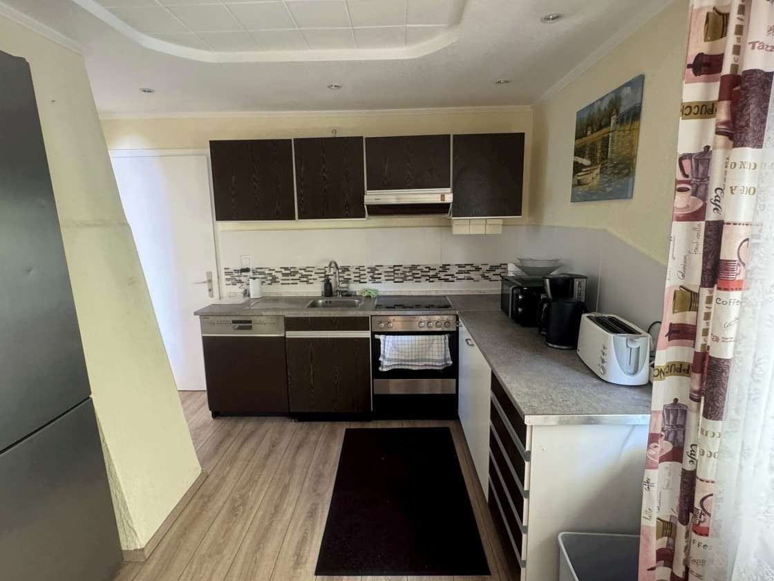 Immobilie in Linz am Rhein - Gepflegtes Dreifamilienwohnhaus mit Blick auf Linz! - Bild 3