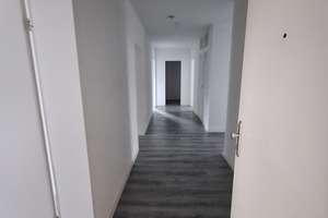 4 Zimmer Wohnung mit Balkon und kleinem Garten + 1 Monat mietfrei Sommeraktion – Töpferhof 10, 49078 Hellern, Osnabrück – Vorschaubild 7