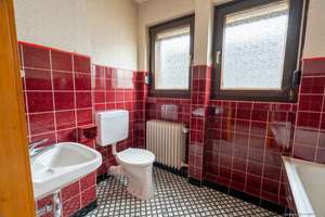 Freistehendes Familienhaus am Landschaftsschutzgebiet – Ruhe, Natur & Potenzial – Die vollständige Adresse der Immobilie erhältst du vom Anbieter., 53229 Holtorf, Bonn – Vorschaubild 32