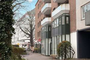 Elegante 3-Zimmer-Wohnung mit Miele-Küche, Landhausdielen & Wintergarten | Rotherbaum – Außenalster