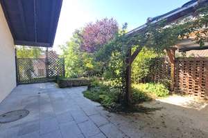 1779 - Großzügiges Einfamilienhaus mit Einliegerwohnung, drei Garagen und wunderschönem Garten! – Die vollständige Adresse der Immobilie erhältst du vom Anbieter., 71131 Jettingen – Vorschaubild 8