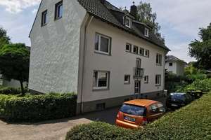 Gemütliche 2,5-Zimmer-Dachgeschosswohnung in Wuppertal-Cronenberg zu vermieten