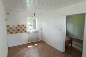 Idyllisch wohnen in Erlangen: 4,5-Zimmer-Einfamilienhaus mit Garten – Langezeile 90c, 91052 Sieglitzhof, Erlangen – Vorschaubild 4