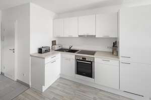 Luxuriöse 2-Zimmer-Wohnung mit Balkon und Garage in Villingen-Schwenningen – Im Neckarpark 41, 78056 Schwenningen, Villingen-Schwenningen – Vorschaubild 6