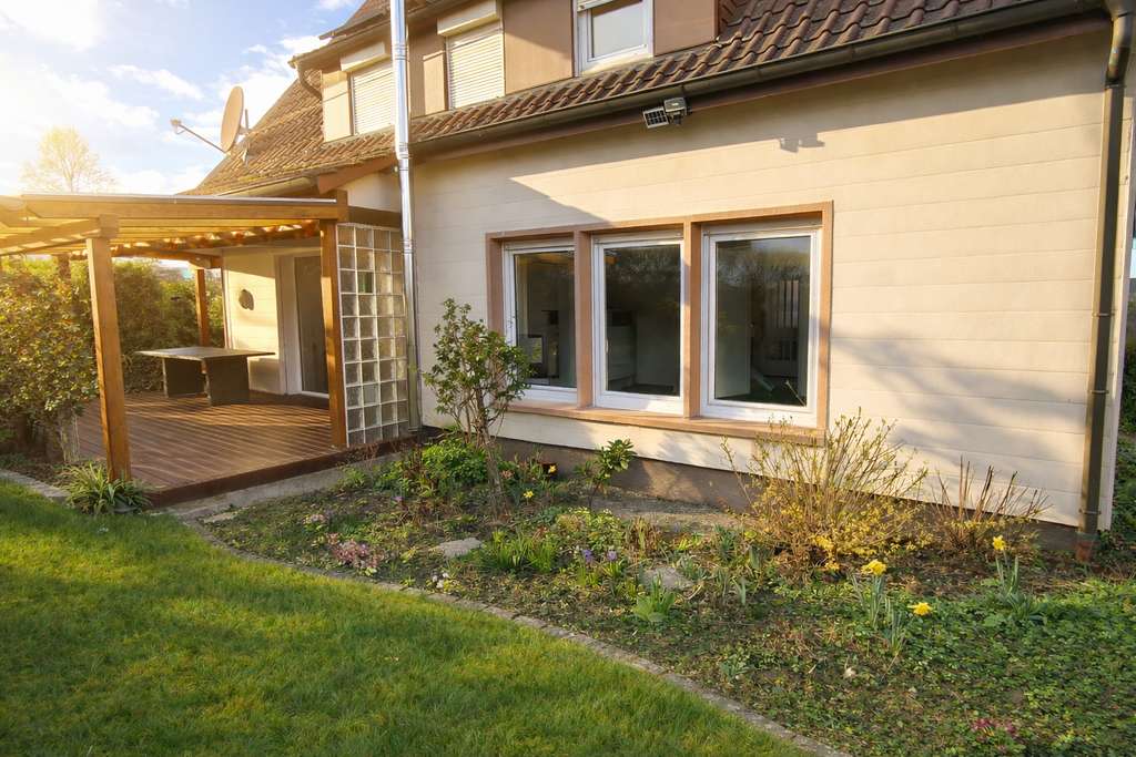 Immobilie in Ölbronn-Dürrn - Charmantes Einfamilienhaus mit 7,5 Zimmern in Ölbronn - Bild 3