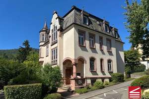 Baden-Baden, 5-Zimmer-Altbauwohnung in zentraler Lage mit Garage! – Die vollständige Adresse der Immobilie erhältst du vom Anbieter., 76530 Innenstadt, Baden-Baden – Vorschaubild 2